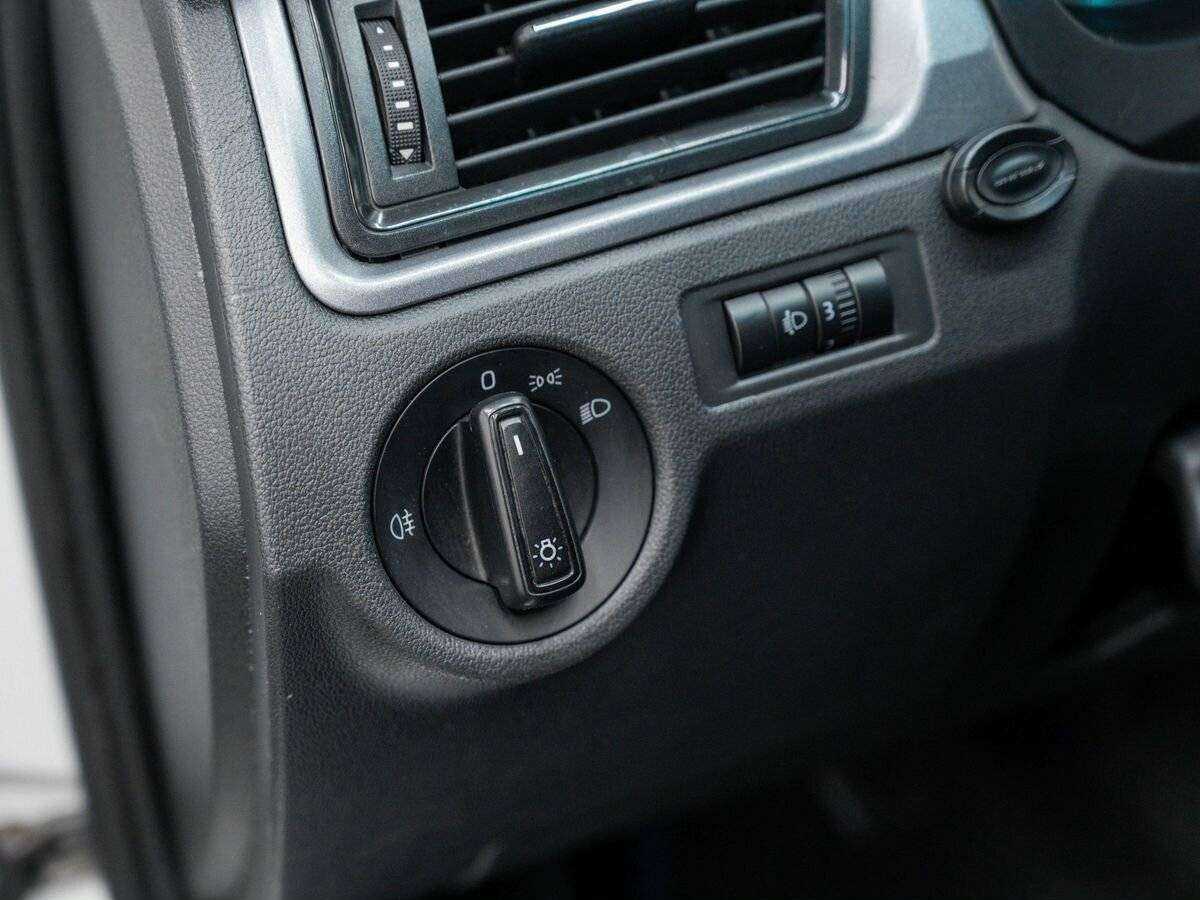 Купить Skoda Rapid, 2017, 157 992 км, фото №20