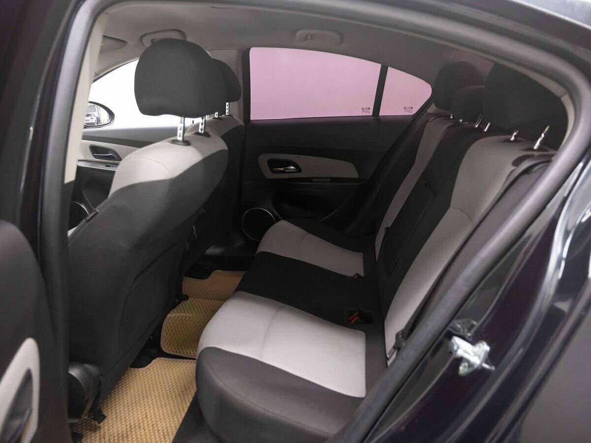 Купить Chevrolet Cruze, 2012, 176 022 км, фото №9