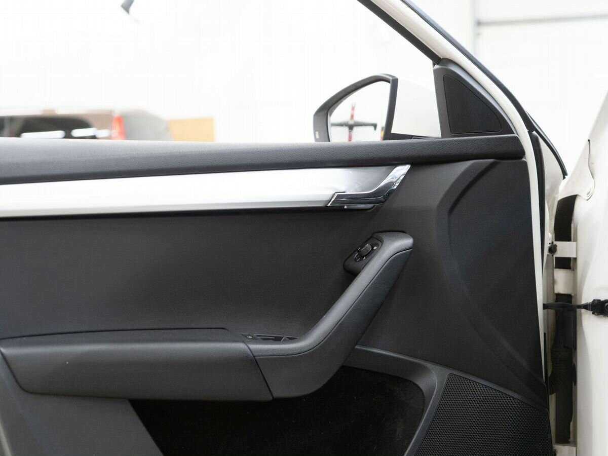 Купить Skoda Octavia, 2014, 287 000 км, фото №14