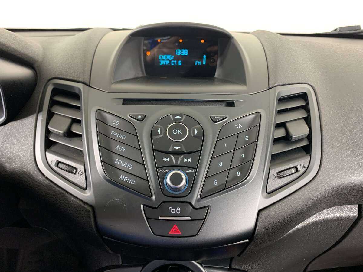 Купить Ford Fiesta, 2016, 99 982 км, фото №16