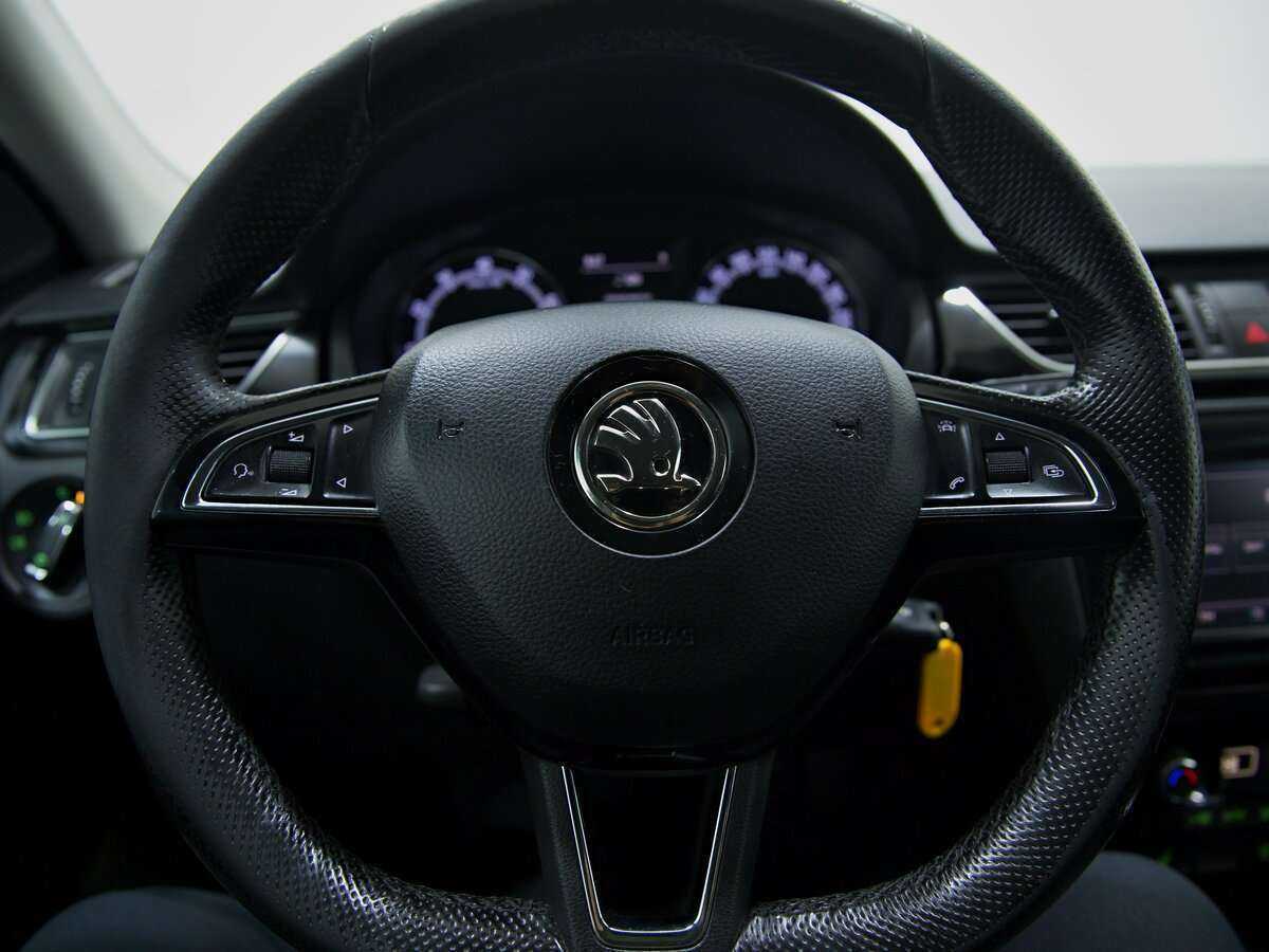 Купить Skoda Rapid, 2017, 188 576 км, фото №8