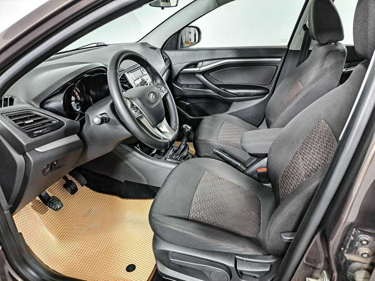 Купить Lada (ВАЗ) Vesta SW, 2019, 90 654 км, фото №14