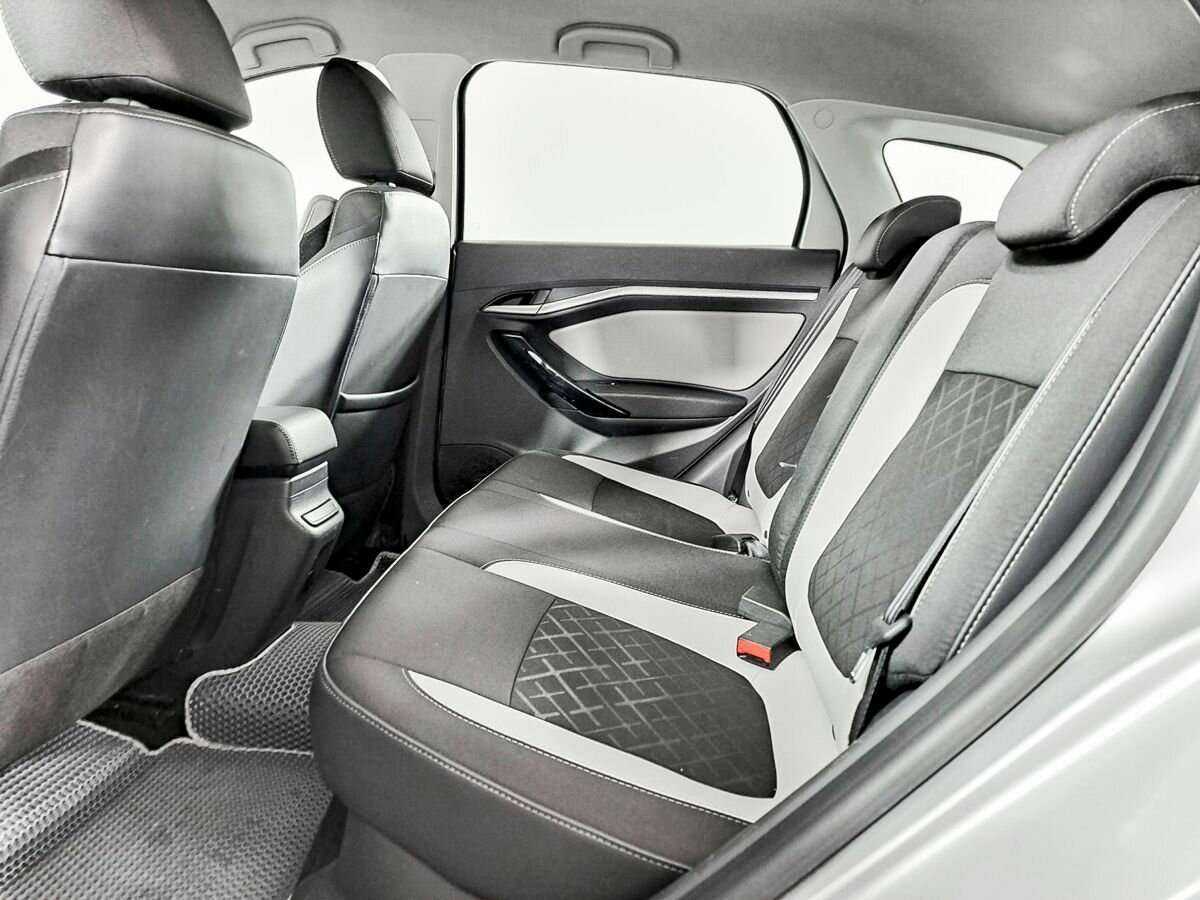 Купить Lada (ВАЗ) Vesta SW Cross, 2019, 101 038 км, фото №10