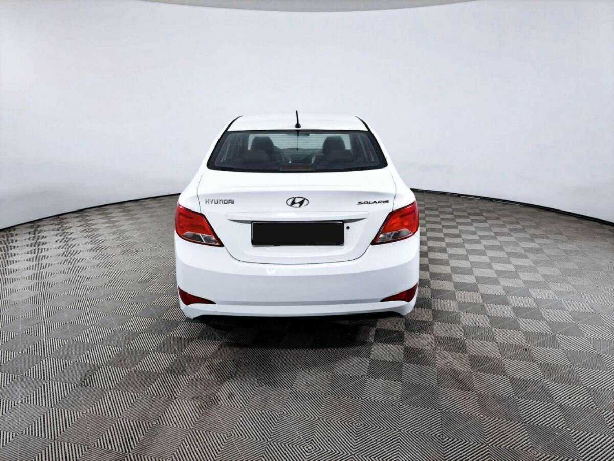 Купить Hyundai Solaris, 2014, 186 712 км, фото №6