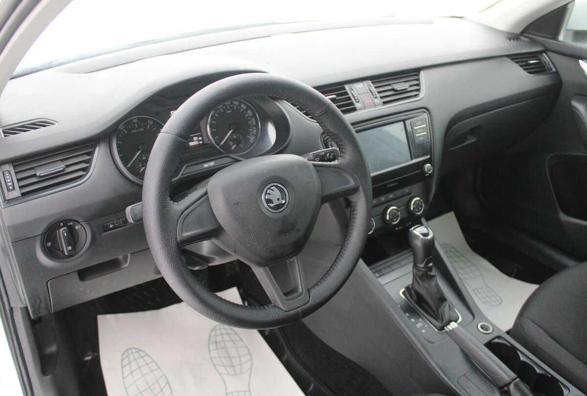 Купить Skoda Octavia, 2017, 98 001 км, фото №13
