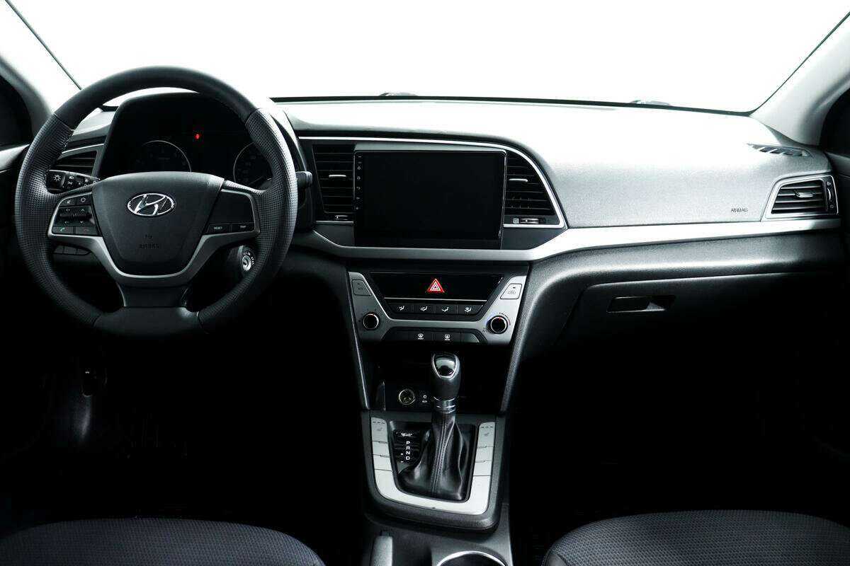Купить Hyundai Elantra, 2018, 61 500 км, фото №11
