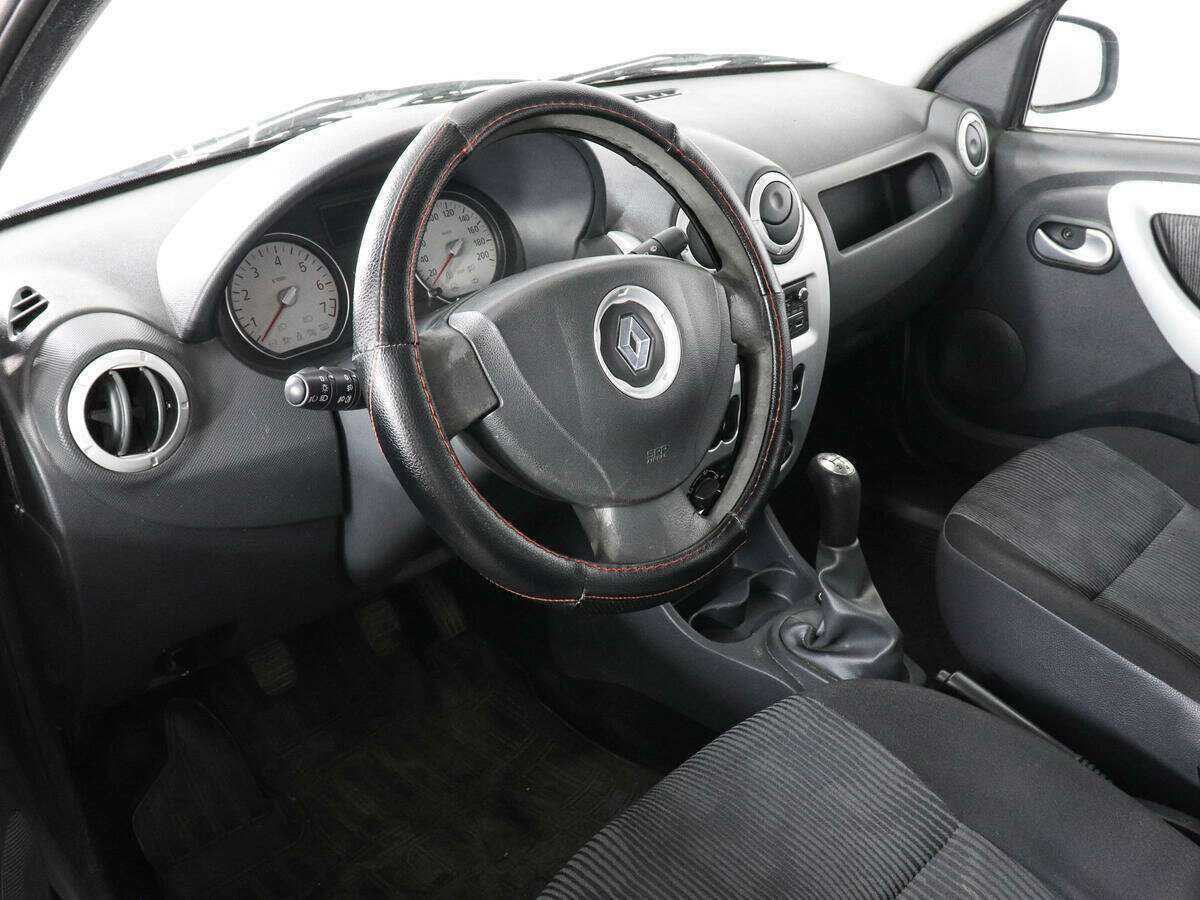 Купить Renault Logan, 2012, 175 061 км, фото №9