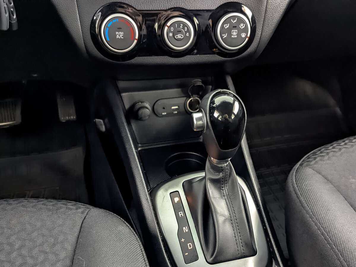 Купить Kia Rio, 2016, 91 303 км, фото №22