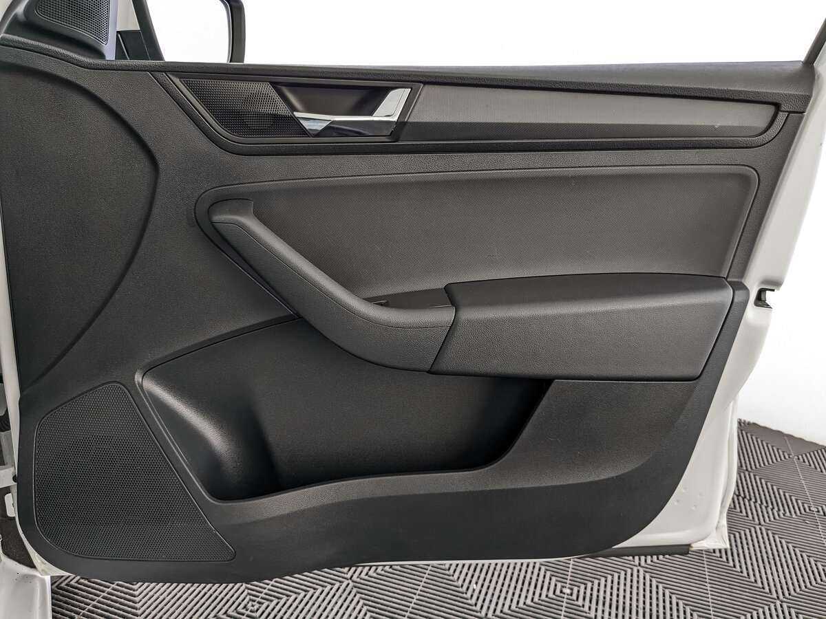 Купить Skoda Rapid, 2018, 119 557 км, фото №21