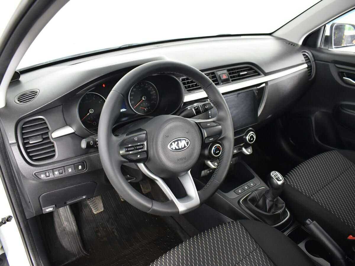 Купить Kia Rio, 2019, 43 246 км, фото №7