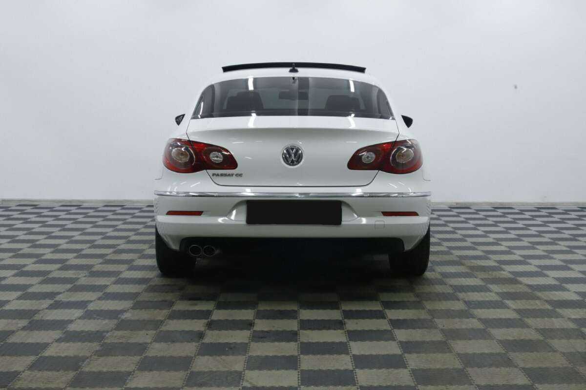 Купить Volkswagen Passat CC, 2012, 131 000 км, фото №6