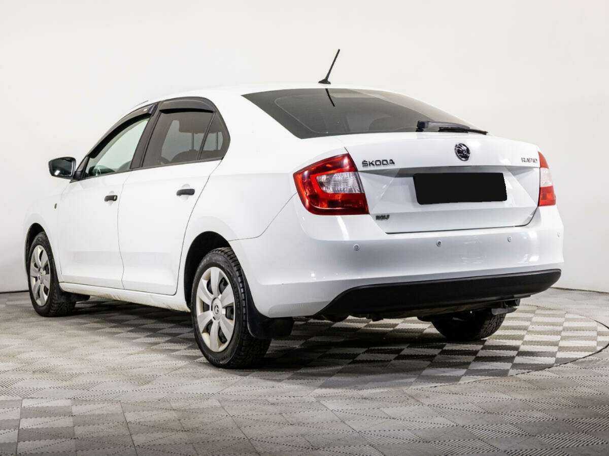 Купить Skoda Rapid, 2016, 180 721 км, фото №6