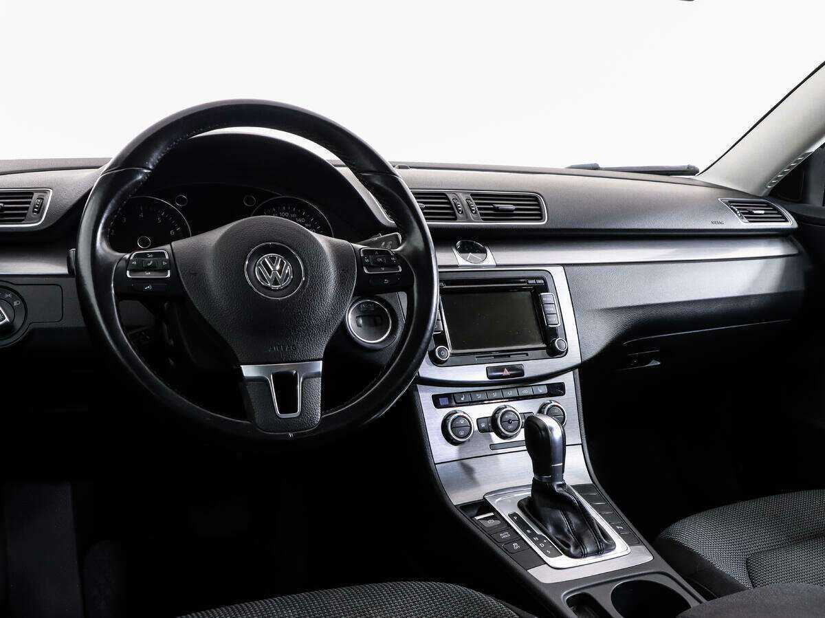 Купить Volkswagen Passat, 2014, 140 700 км, фото №10