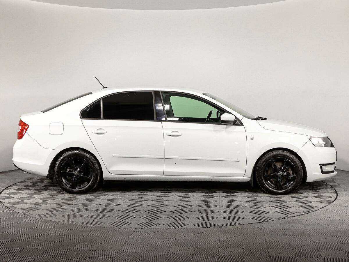 Купить Skoda Rapid, 2016, 117 105 км, фото №4