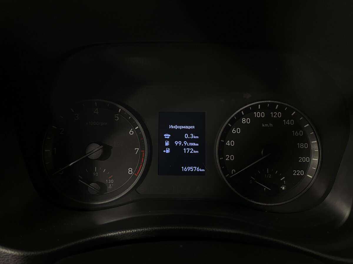 Купить Hyundai Solaris, 2017, 169 000 км, фото №12