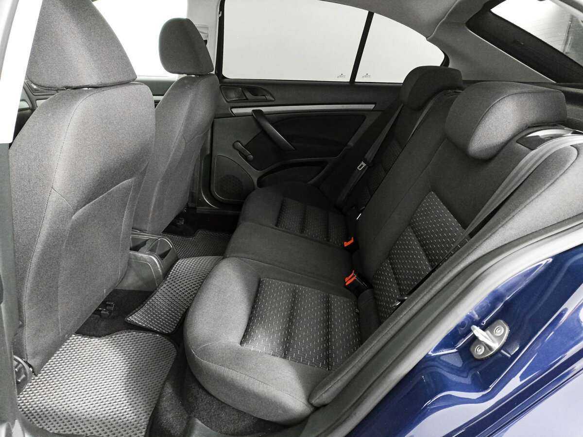 Купить Skoda Octavia, 2012, 185 592 км, фото №8