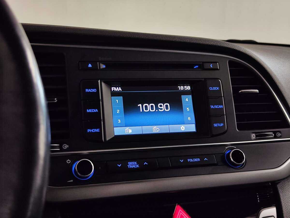 Купить Hyundai Elantra, 2016, 118 000 км, фото №13