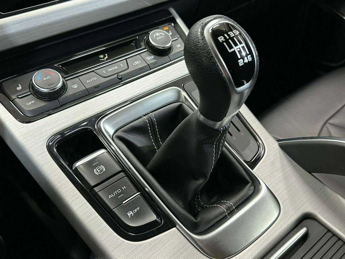 Купить Geely Atlas, 2019, 76 182 км, фото №15