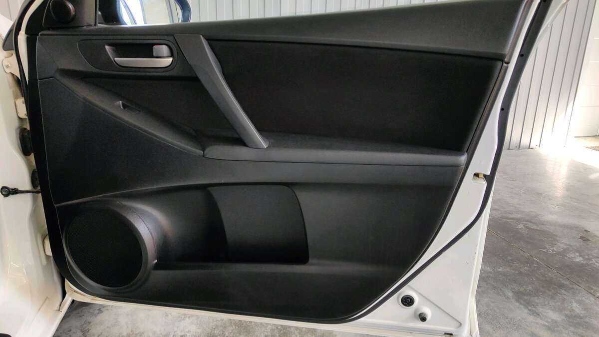 Купить Mazda 3, 2012, 260 171 км, фото №15