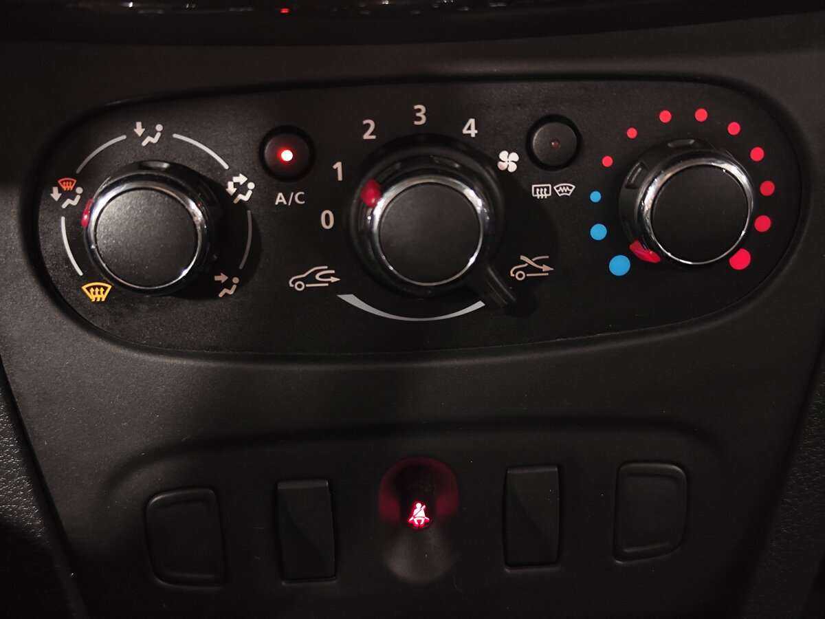 Купить Renault Logan, 2019, 65 000 км, фото №14