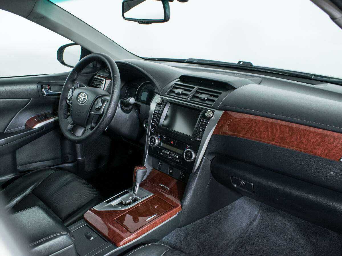 Купить Toyota Camry, 2012, 296 235 км, фото №9