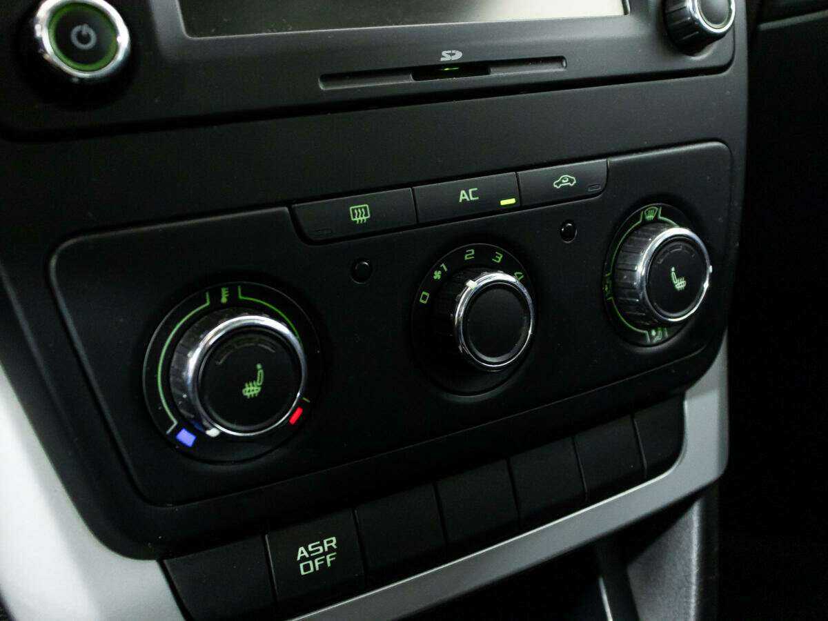 Купить Skoda Yeti, 2012, 147 466 км, фото №14