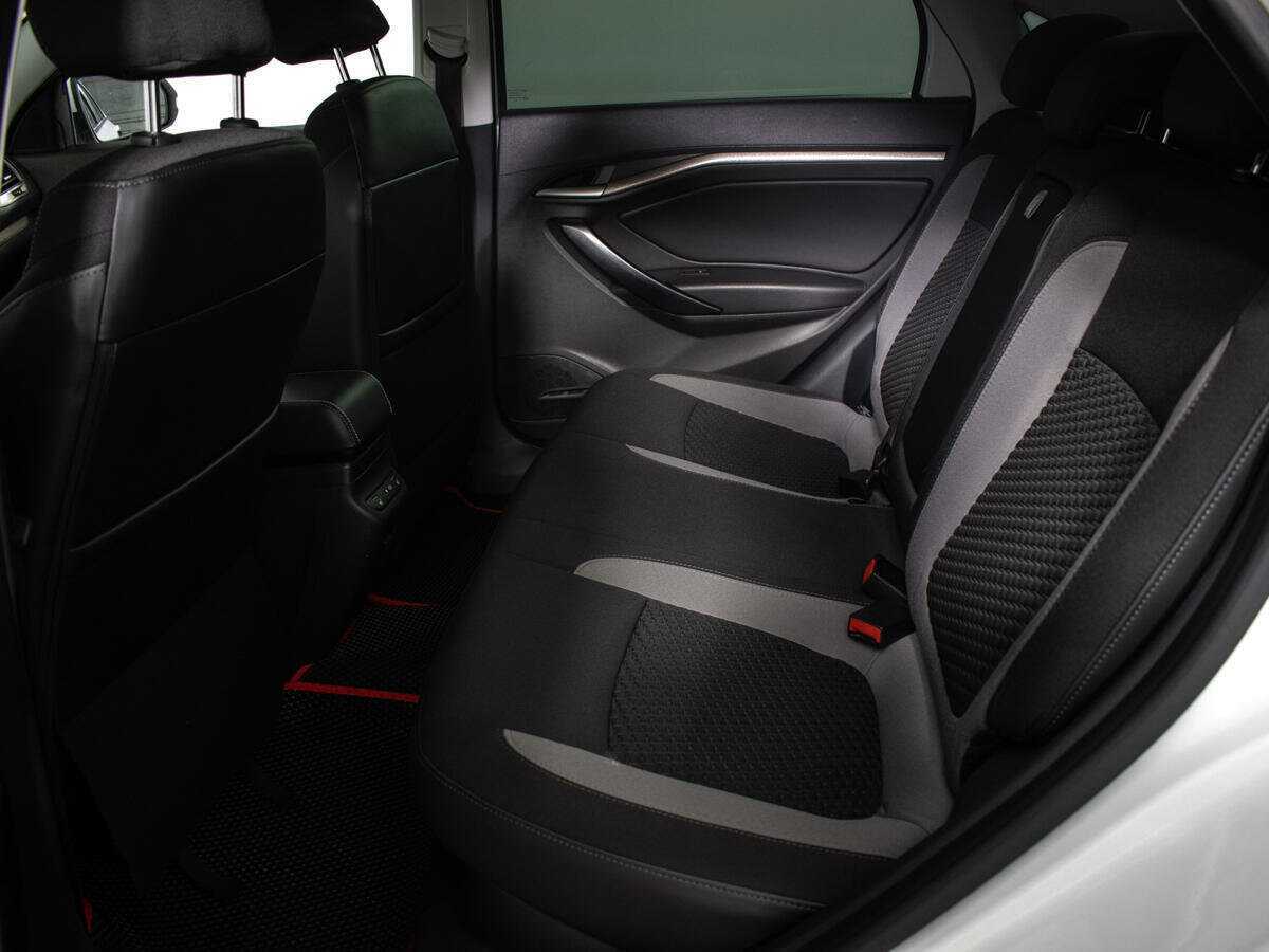 Купить Lada (ВАЗ) Vesta, 2018, 64 450 км, фото №8