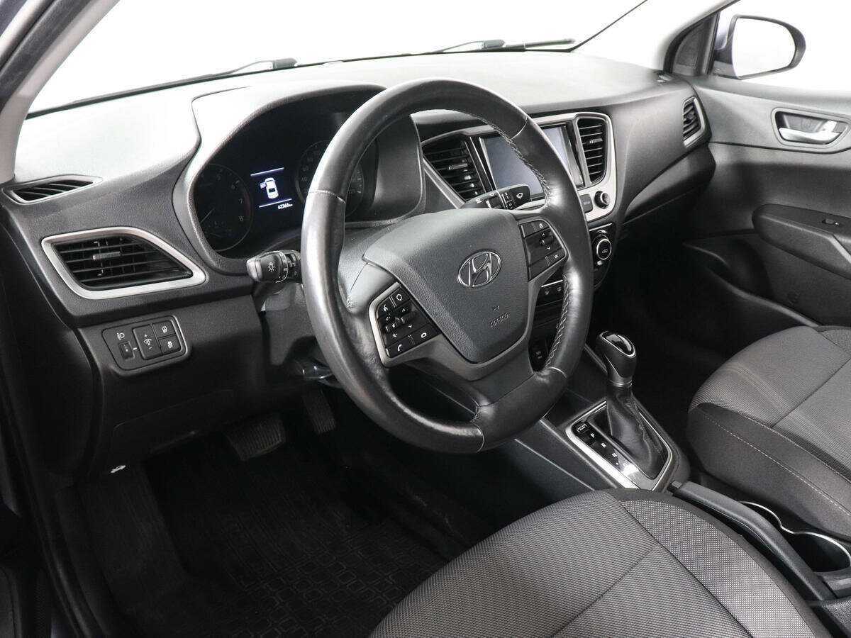 Купить Hyundai Solaris, 2018, 62 000 км, фото №9