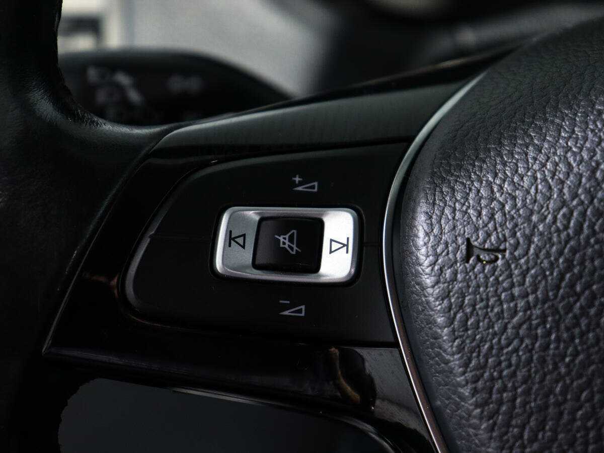 Купить Volkswagen Polo, 2017, 97 759 км, фото №18