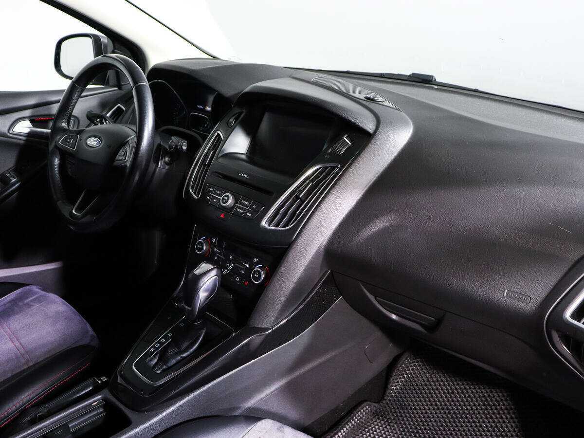 Купить Ford Focus, 2017, 146 868 км, фото №9