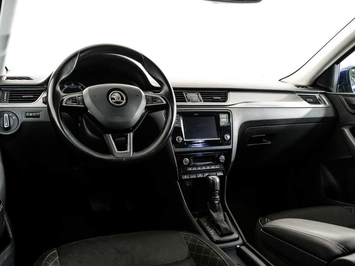 Купить Skoda Rapid, 2017, 166 123 км, фото №10