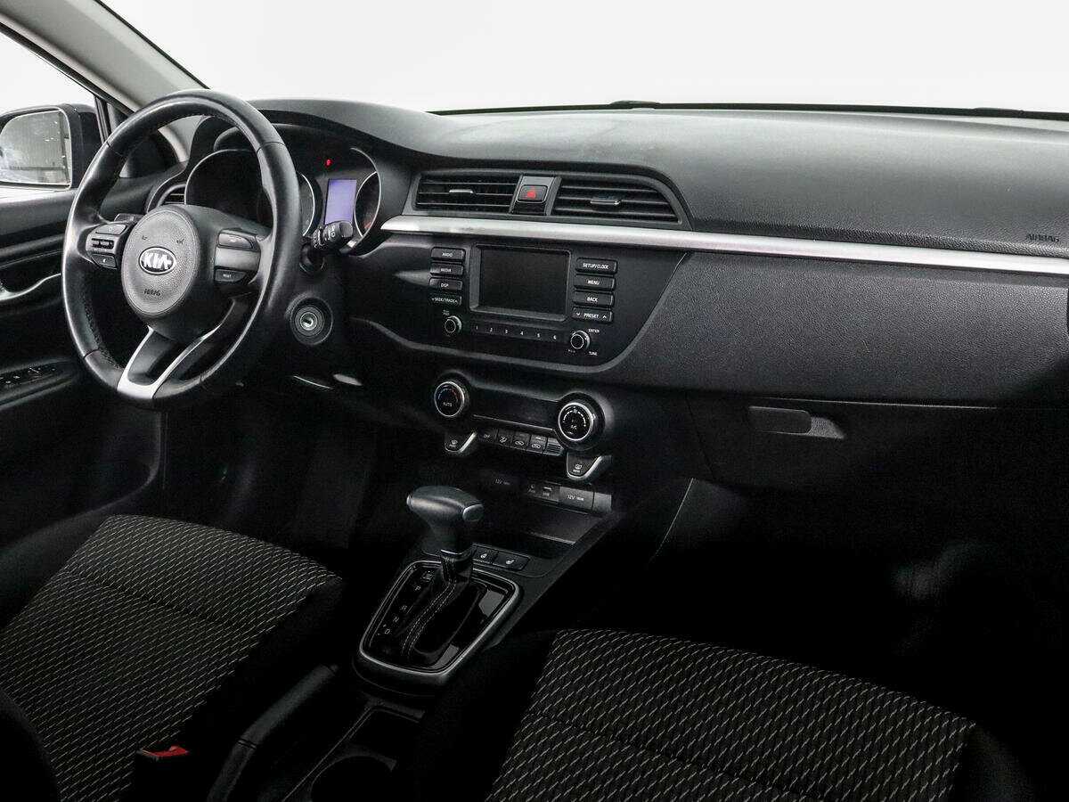 Купить Kia Rio X-Line, 2018, 77 156 км, фото №9