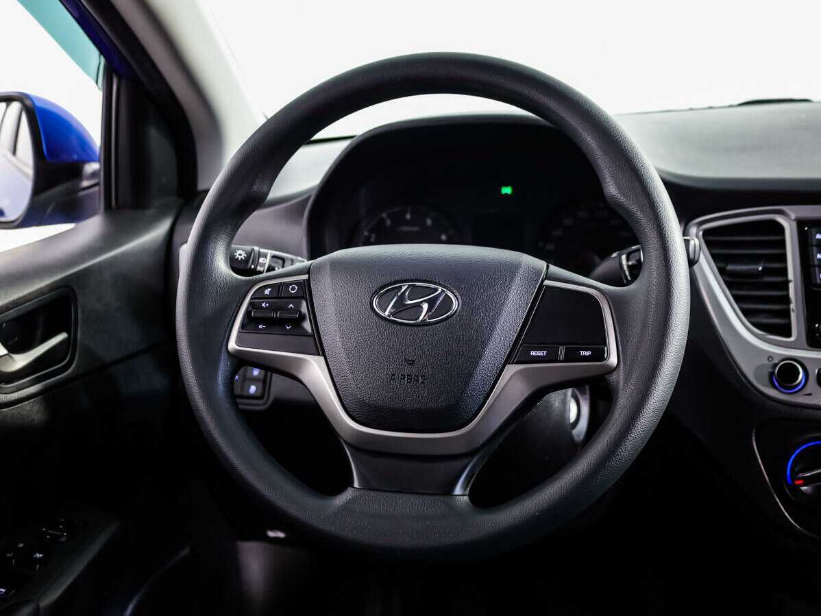 Купить Hyundai Solaris, 2019, 211 326 км, фото №10