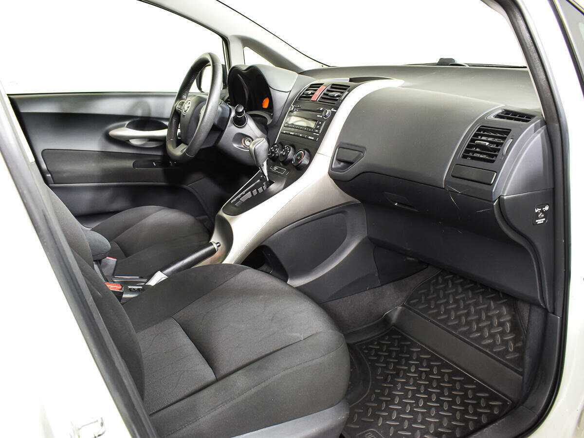 Купить Toyota Auris, 2012, 93 081 км, фото №8