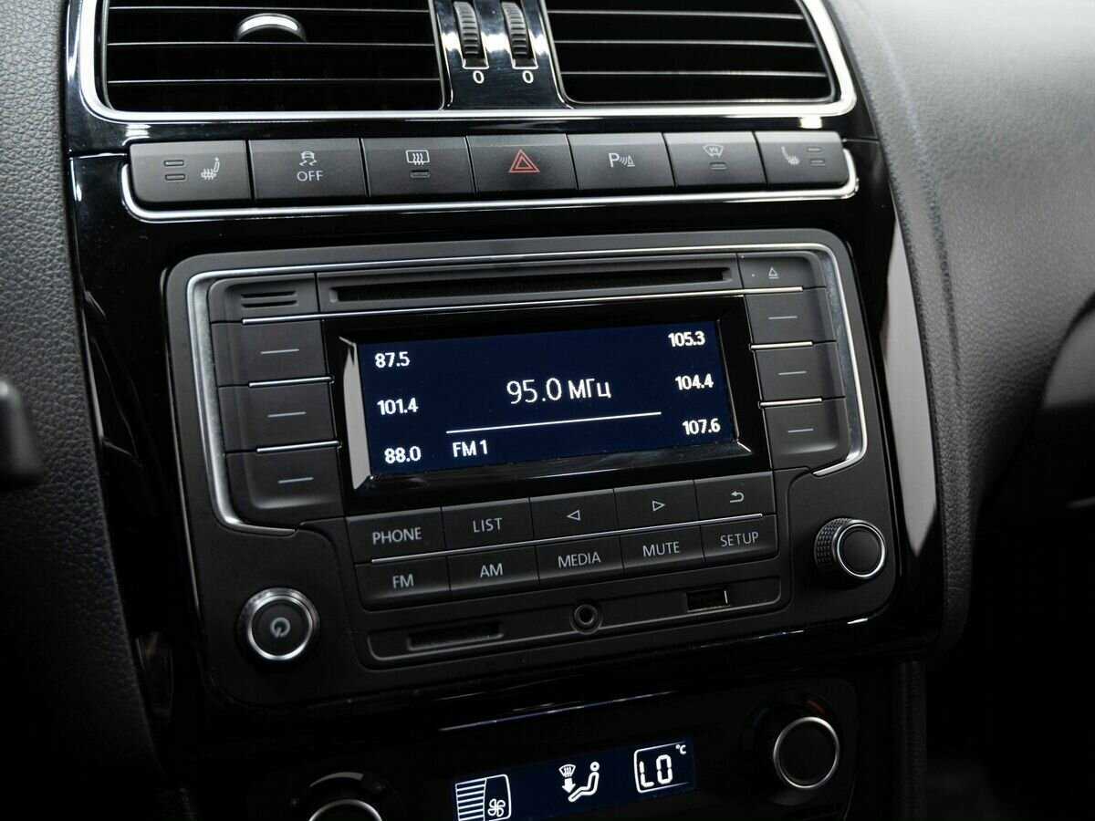 Купить Volkswagen Polo, 2016, 106 000 км, фото №17