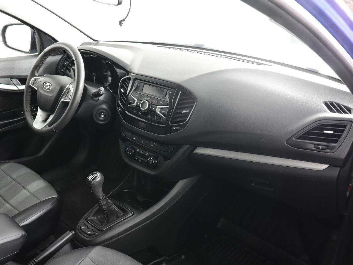 Купить Lada (ВАЗ) Vesta SW, 2021, 33 357 км, фото №10