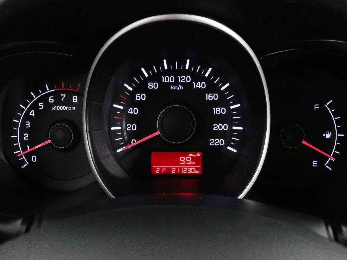 Купить Kia Rio, 2015, 211 229 км, фото №10