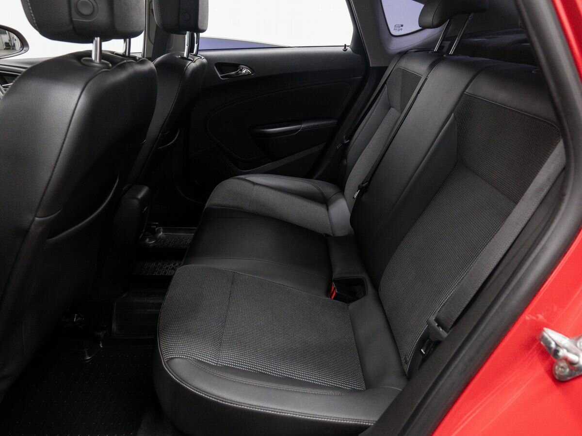 Купить Opel Astra, 2013, 121 000 км, фото №12