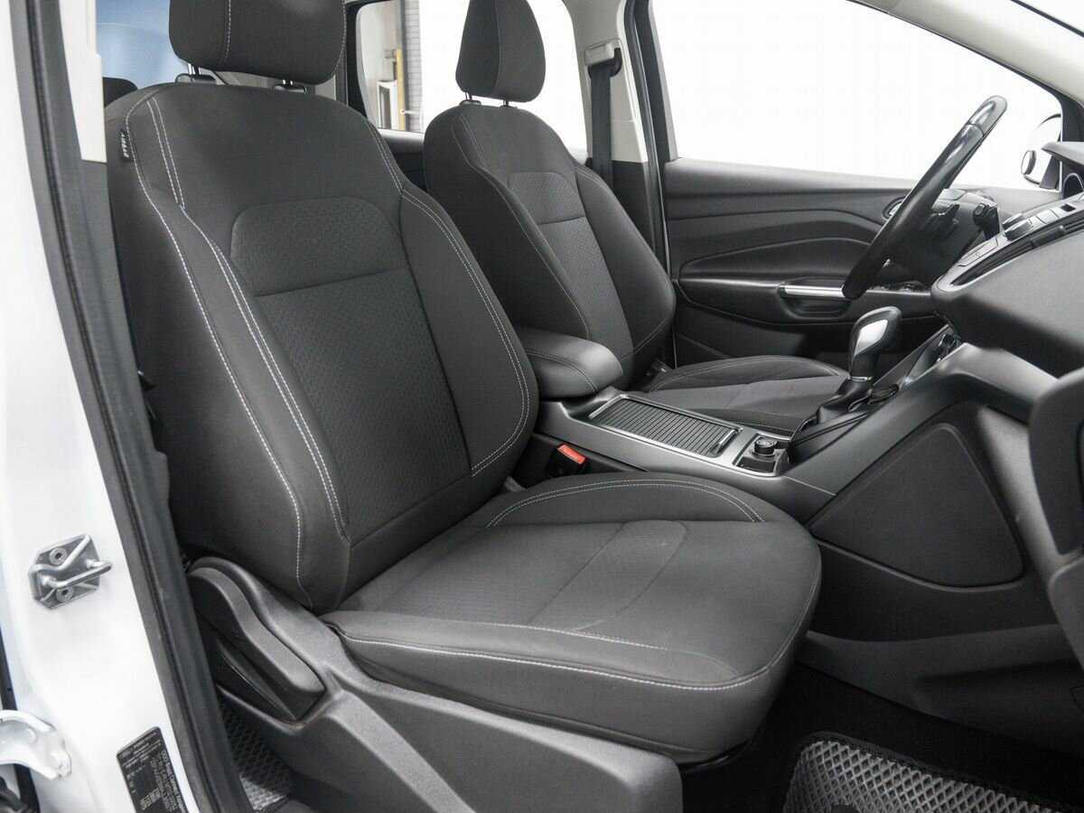 Купить Ford Kuga, 2018, 129 035 км, фото №9