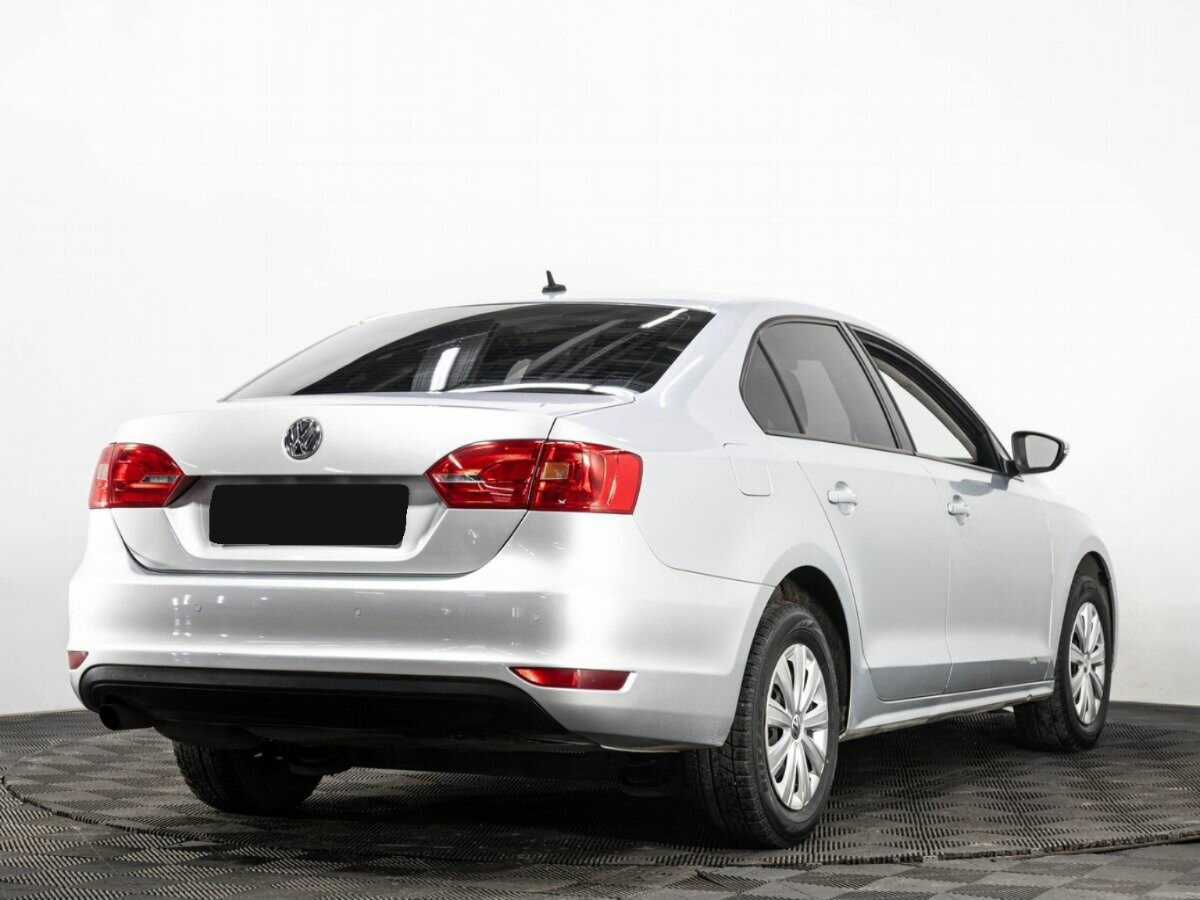 Купить Volkswagen Jetta, 2013, 229 226 км, фото №4