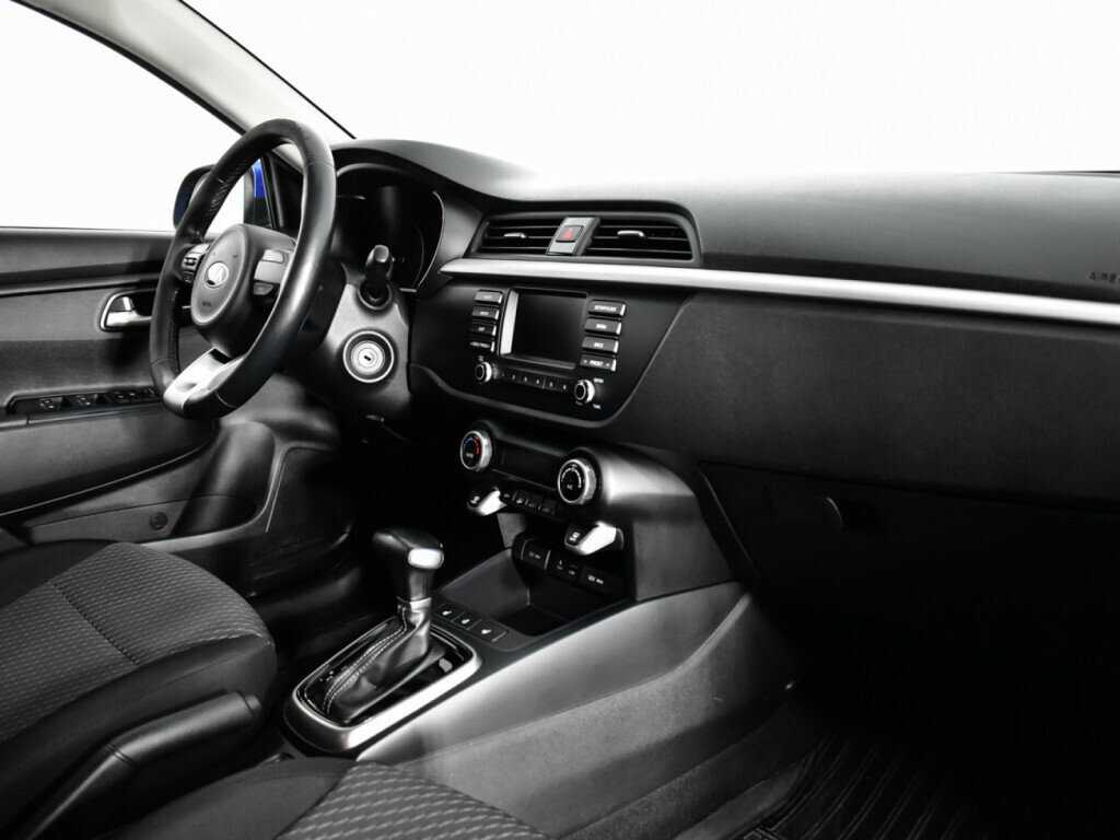 Купить Kia Rio, 2018, 74 223 км, фото №9
