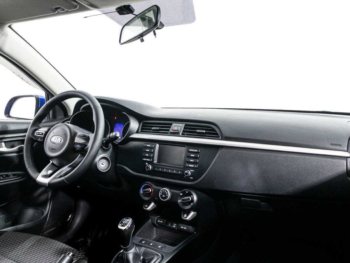 Купить Kia Rio, 2017, 112 773 км, фото №9