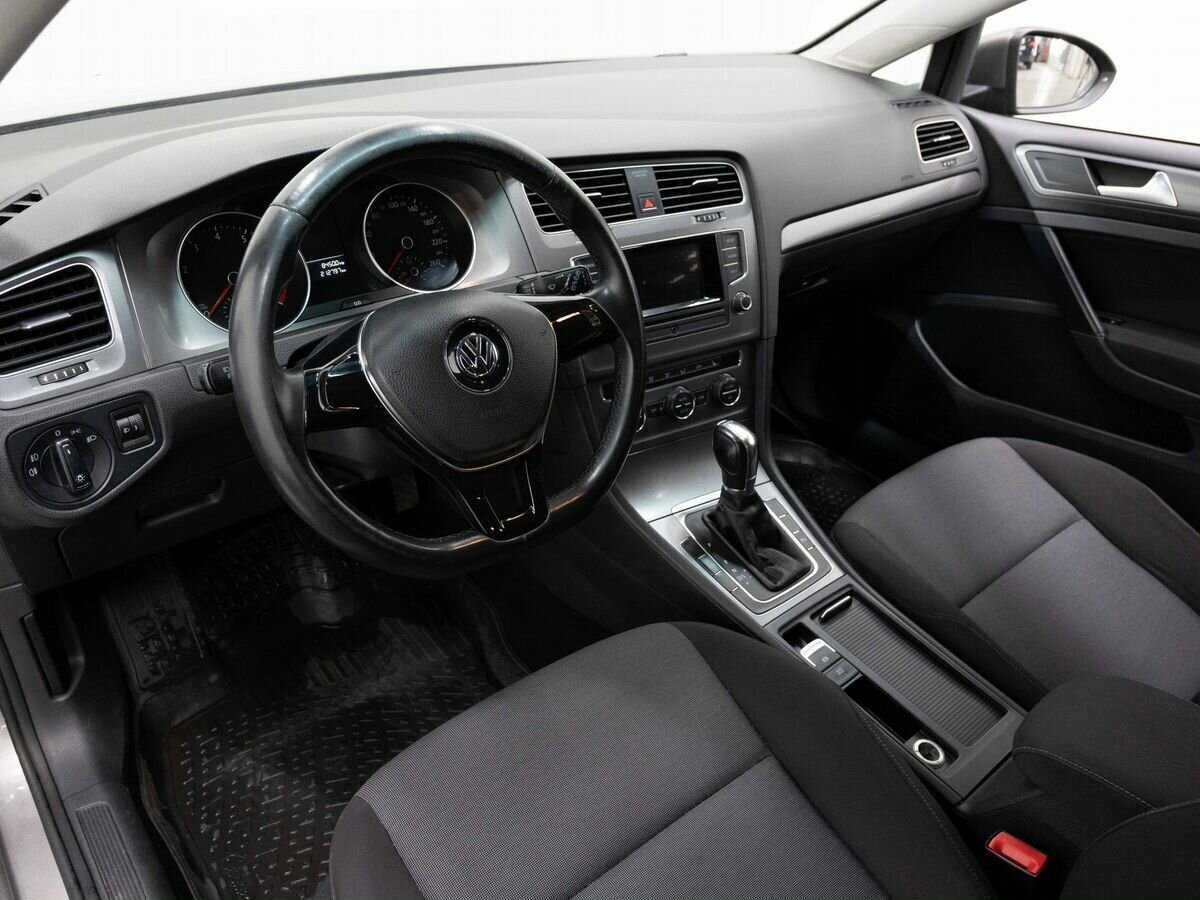 Купить Volkswagen Golf, 2013, 212 797 км, фото №9
