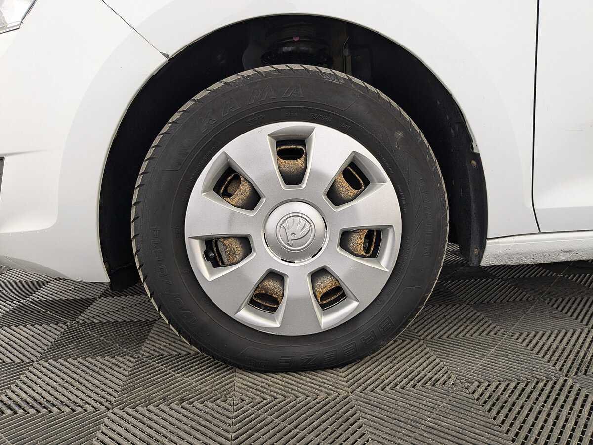 Купить Skoda Rapid, 2017, 185 752 км, фото №12