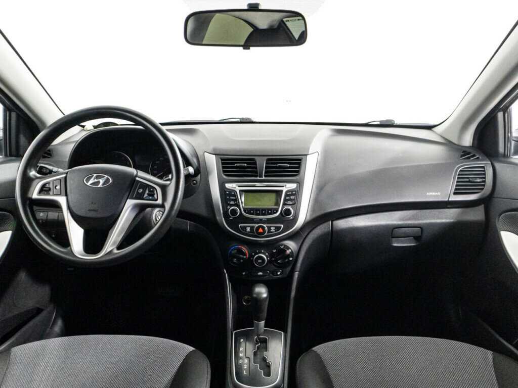 Купить Hyundai Solaris, 2013, 188 971 км, фото №13
