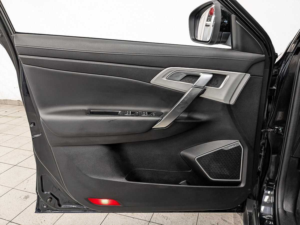 Купить Geely Atlas, 2019, 112 166 км, фото №17