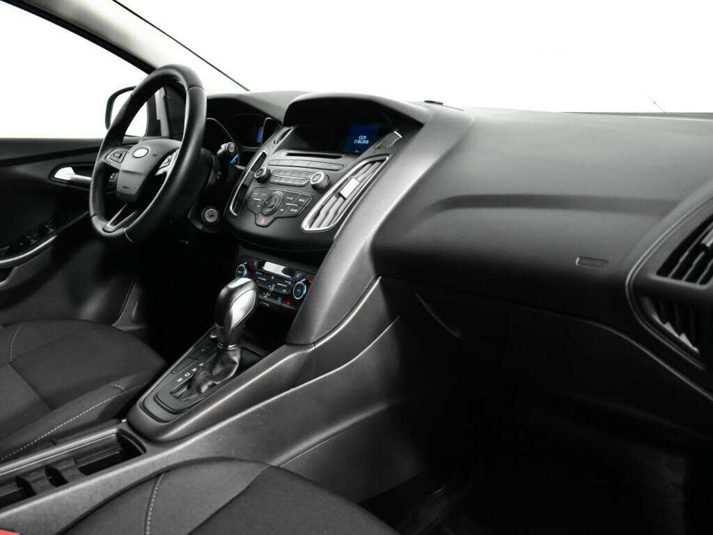 Купить Ford Focus, 2017, 100 000 км, фото №9