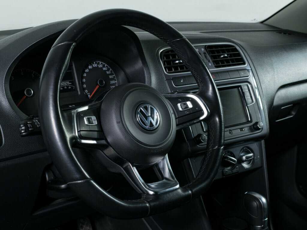 Купить Volkswagen Polo, 2019, 81 000 км, фото №12