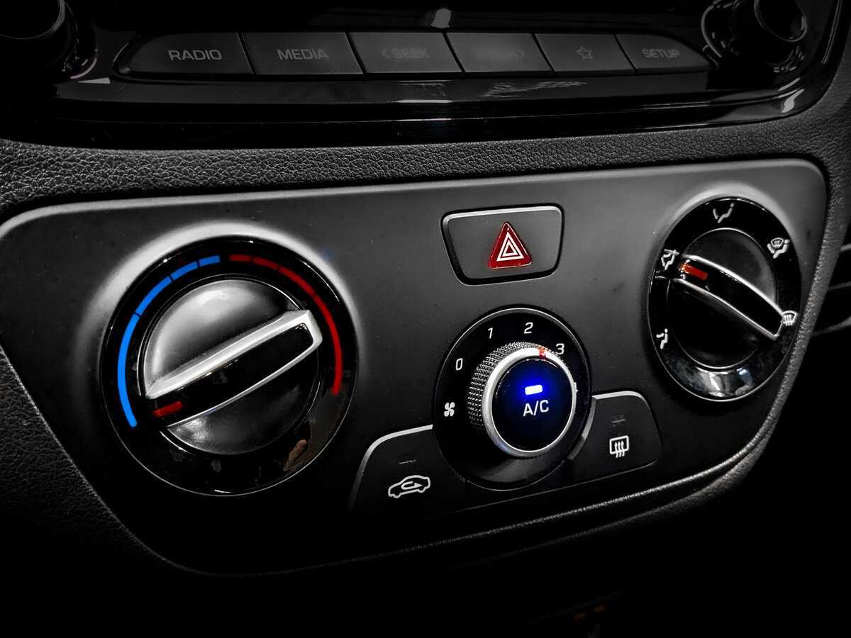 Купить Hyundai Solaris, 2020, 94 194 км, фото №25