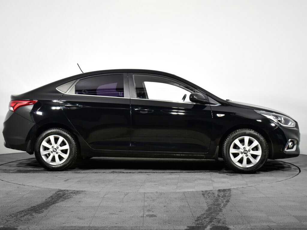 Купить Hyundai Solaris, 2017, 100 000 км, фото №4